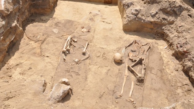 Arqueólogos hallan una tumba de 'vampiros' en Polonia