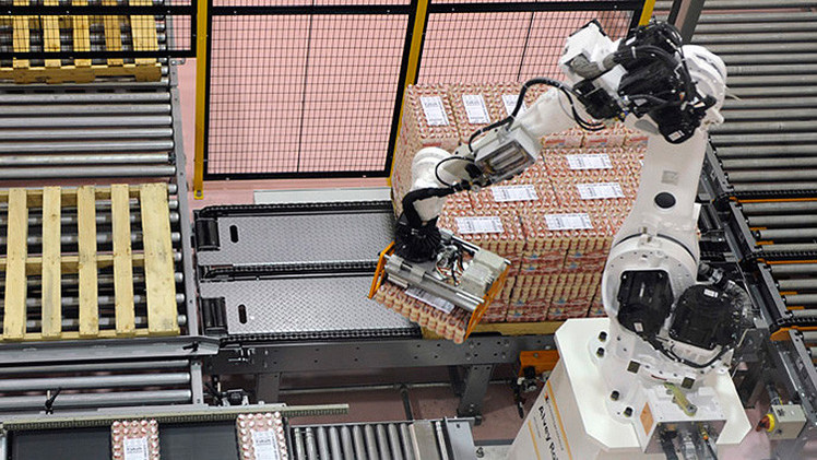 Una fábrica china reemplaza el 90% de los trabajadores por los robots
