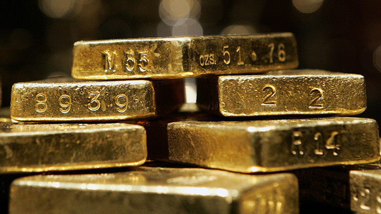 ¿Por qué sigue cayendo el precio del oro?