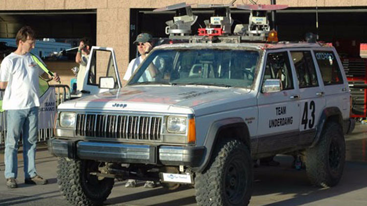 EE.UU.: 471.000 coches bajo amenaza del 'hackeo' tras el ataque a un Jeep Cherokee