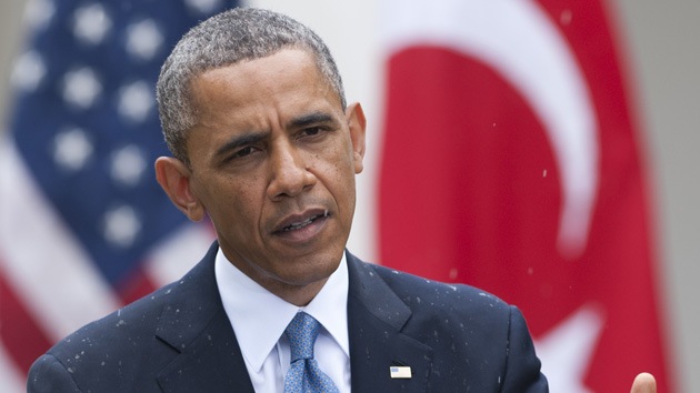Obama admite medidas tanto diplomáticas como militares para Siria