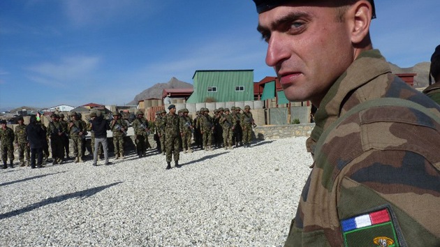 Militares franceses se entrenan en Jordania para posibles operaciones en Siria