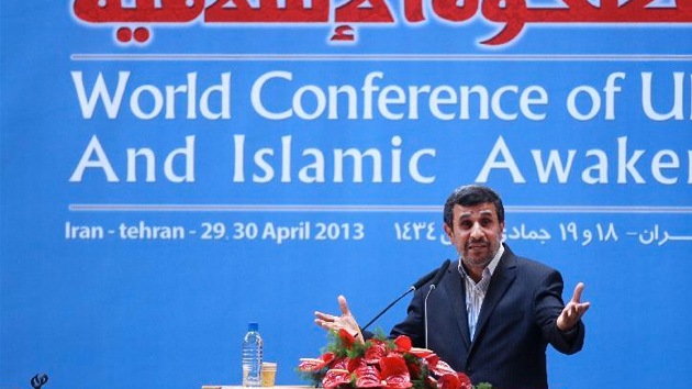 Ahmadineyad: "Occidente instiga a la guerra para dominar a las naciones"