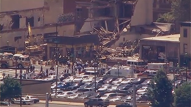 Se derrumba un edificio en el centro de Filadelfia
