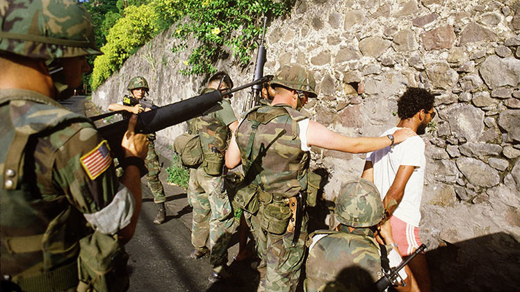 Los soldados de EE.UU. en la isla de Granada