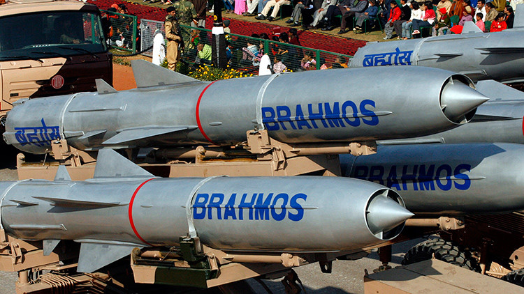 Resultado de imagen de misiles anti-buque BrahMos
