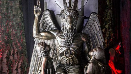 Estados Unidos: Los códigos ocultos de la controvertida estatua del diablo de Detroit