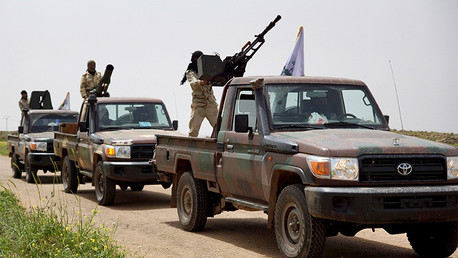 EE.UU. reconoce que los rebeldes que entrenó entregaron sus armas a Al Qaeda