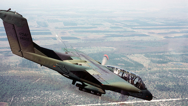 ¿Por qué EE.UU. usa contra el Estado Islámico aviones de la guerra de Vietnam? 56e33819c3618873668b4589