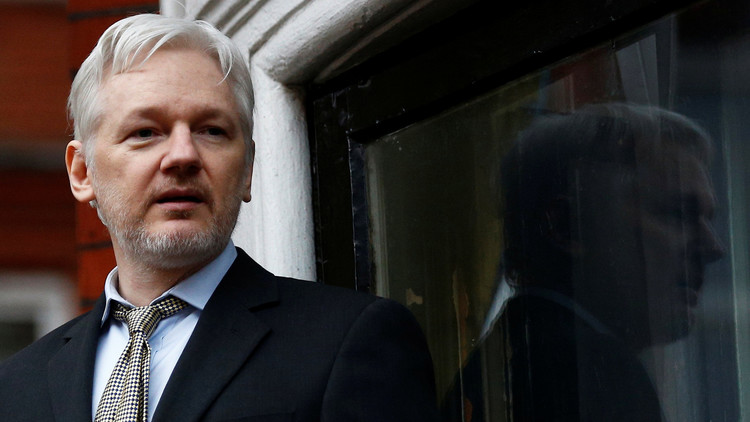 El fundador de WikiLeaks Julian Assange en la embajada de Ecuador en Londres, Reino Unido, el 5 de febrero de 2016.