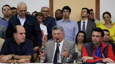 La Asamblea Nacional de Venezuela acusa al Gobierno de Maduro de intentar un 'golpe de Estado'
