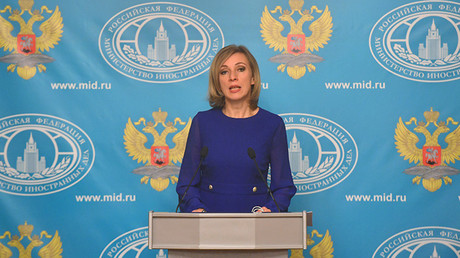 María Zajárova dedica a la representante de EE.UU. en la ONU una imagen con atrocidades del EI