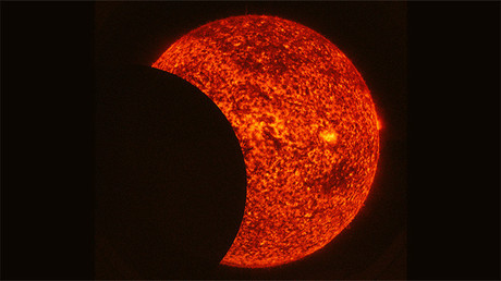 La NASA publica una imagen animada de un eclipse parcial de Sol