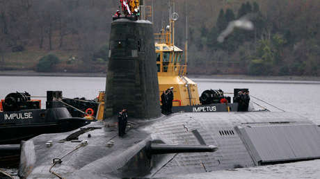 La tripulación del submarino británico HMS Vengeance