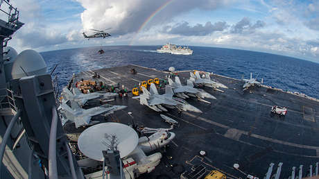 El portaaviones estadounidense USS Carl Vinson