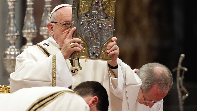 Papa Francisco: "El mundo debe detener a los señores de la guerra"