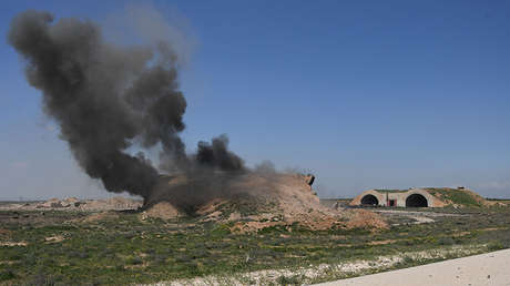 La base aérea siria de Shayrat (Homs) tras el ataque de EE.UU.