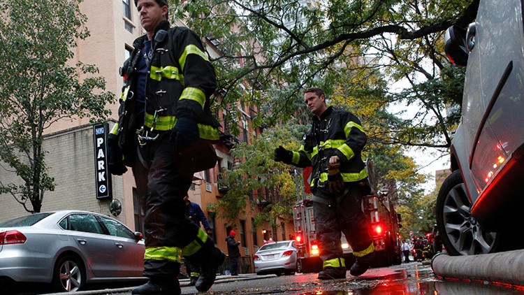 Incendio arrasa una sinagoga en Nueva York (Fotos y Videos)