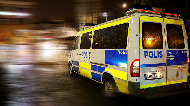 Explota un vehículo en la ciudad sueca de Malmo (FOTOS, VIDEO ... - RT en Español - Noticias internacionales