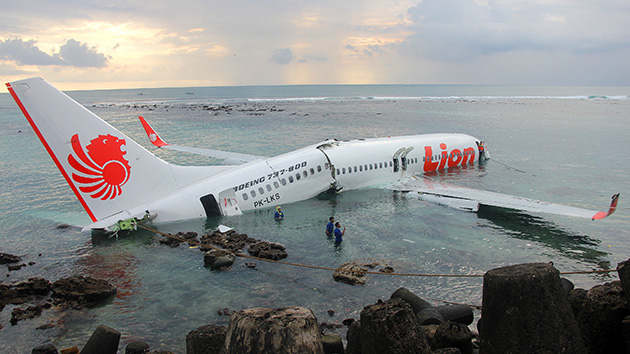 ULTIMO MINUTO: Avión que llegaba a Aruba se cae al mar